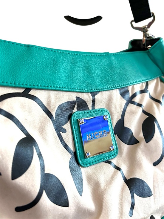 Miche Crossbody with insert and strap or overlay with current handbag - Picture 2 of 14